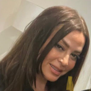 Meet your Posher, Sanaz